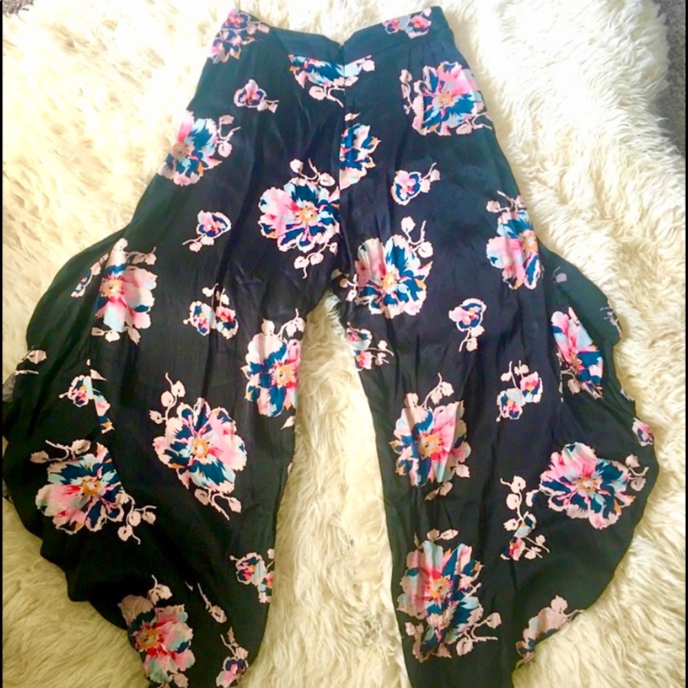 Anthropologie wide leg floral pants